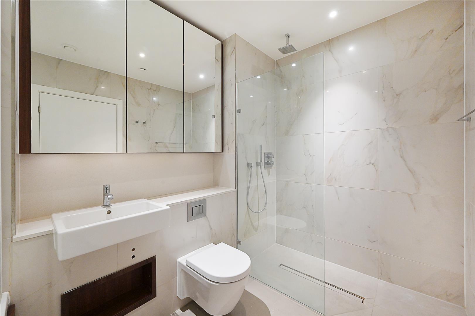 Ravensbourne Apartments, 5 Central Avenue, London SW6