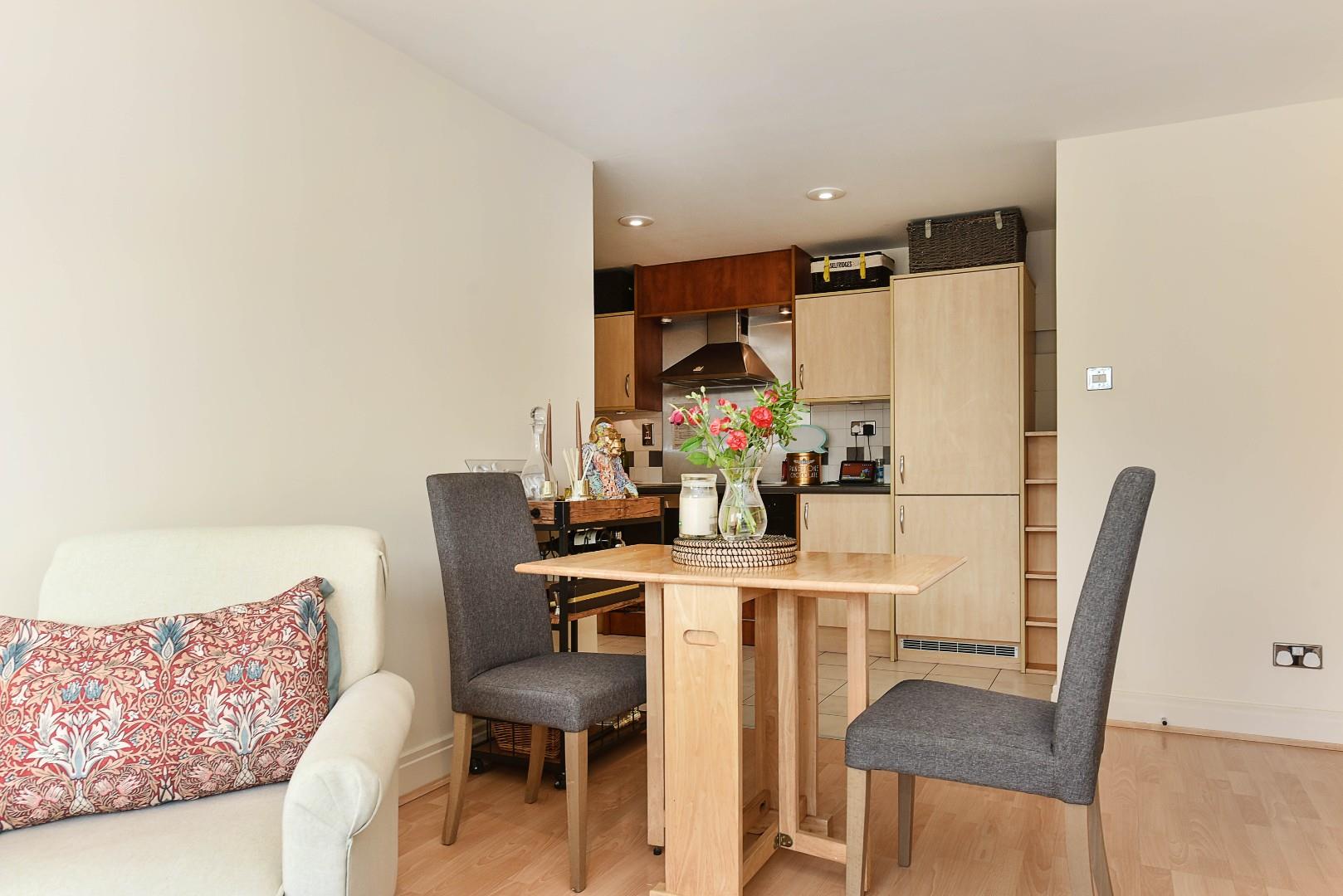 Riverside West, Smugglers Way, London SW18 – River View Apartment