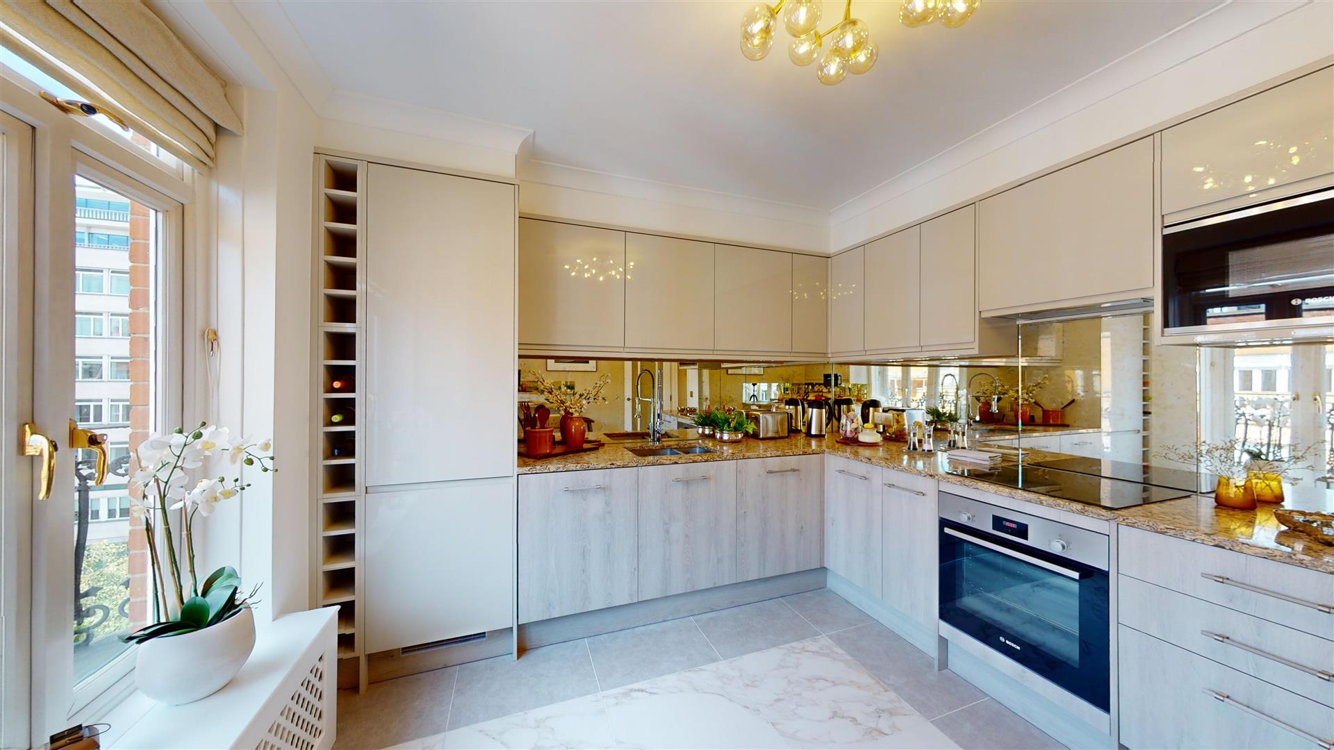 Montagu Mansions, London W1U