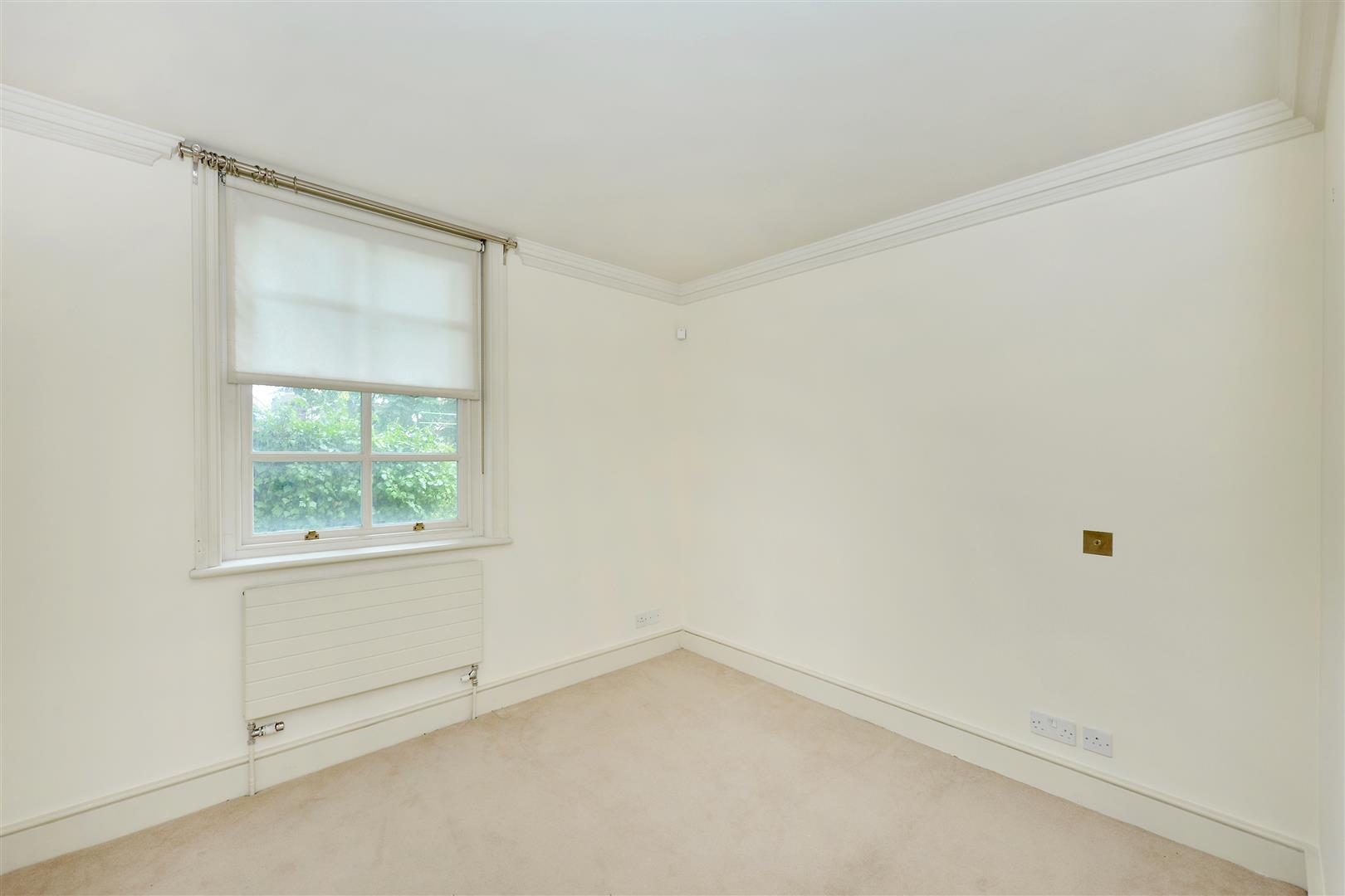 Eaton Square, London SW1W