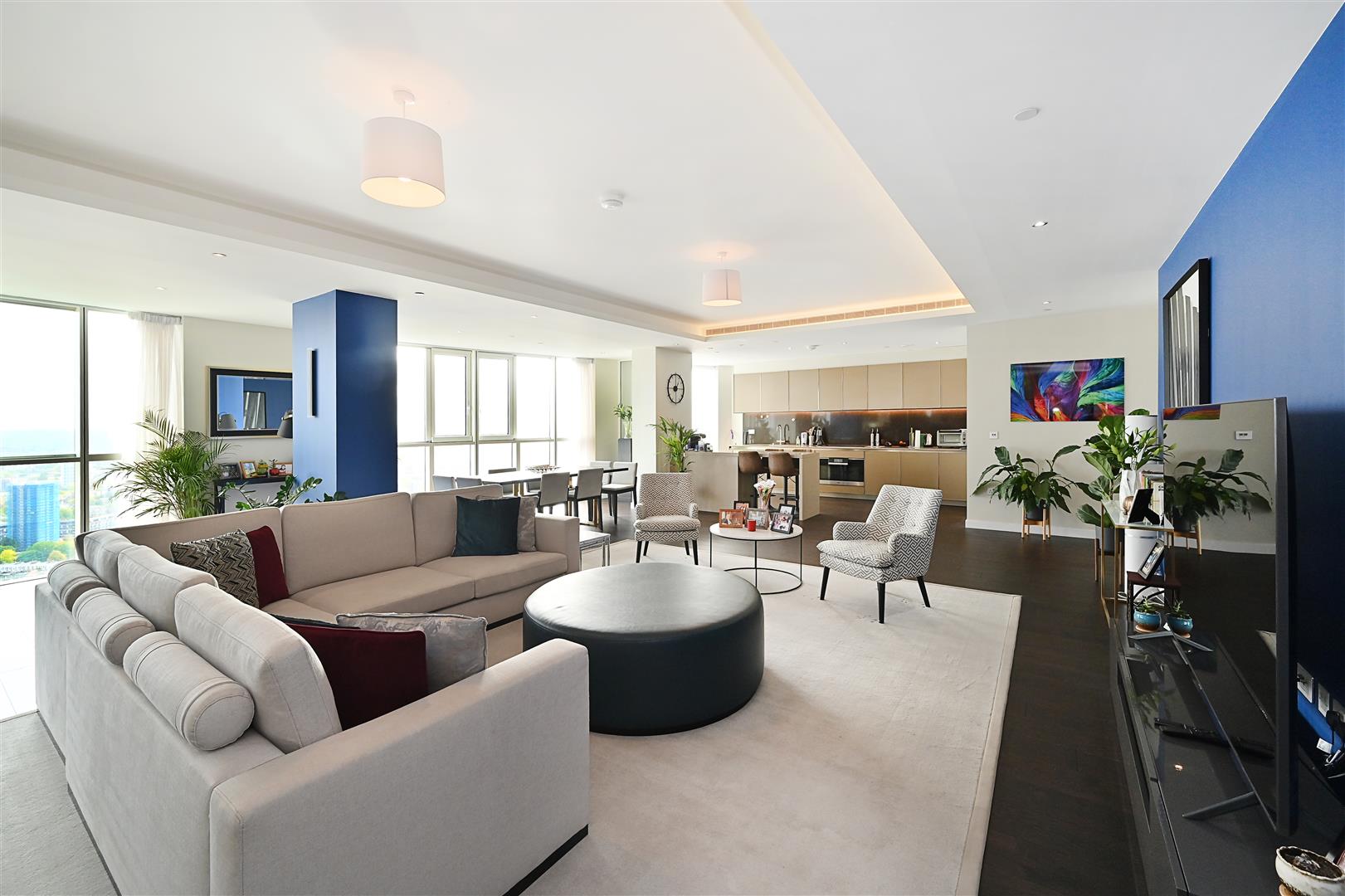 Penthouse, Sky Gardens, Vauxhall SW8