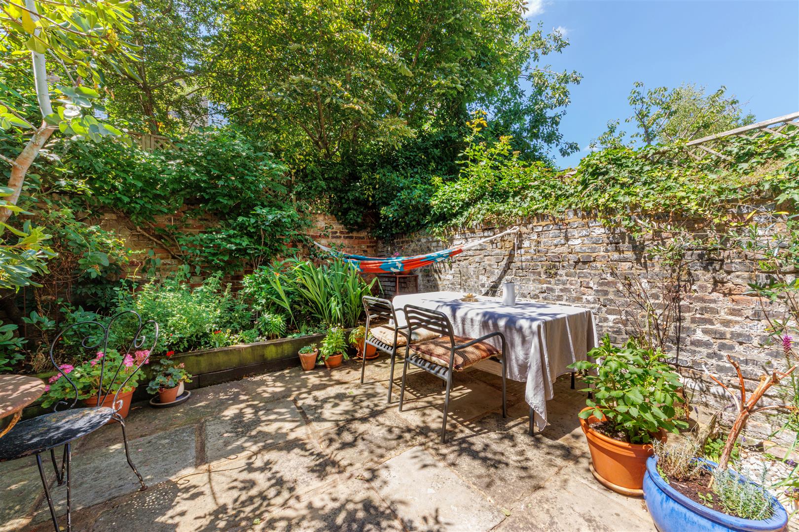 RYKIFeCuuUOoILKVWGuNVw