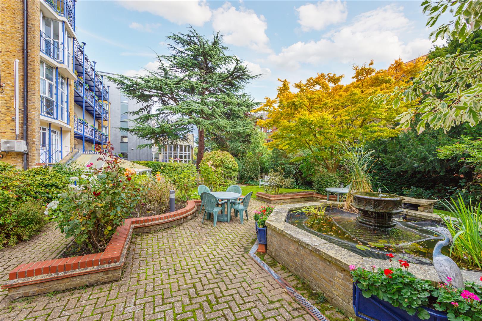 C5SldKtpUECMugWE0FZ1uA