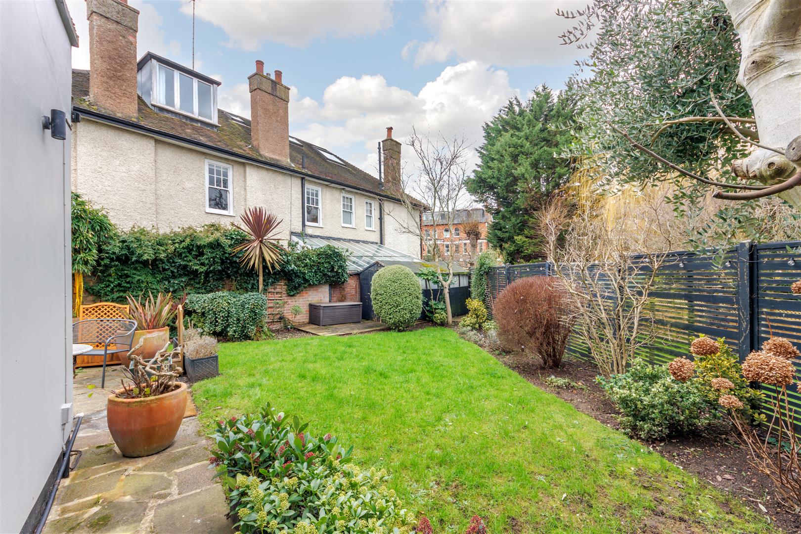 _6V4sy3OMEyy4qxNl29ZgQ