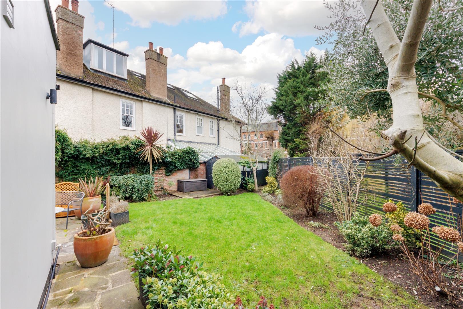 tZfFuXT-p0Wb8bn2JRSk-g