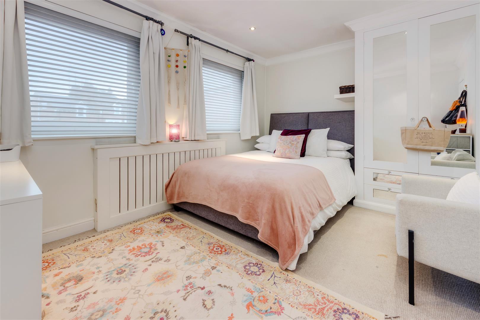 uTdhfEys30KjzEm3xQ0v5Q