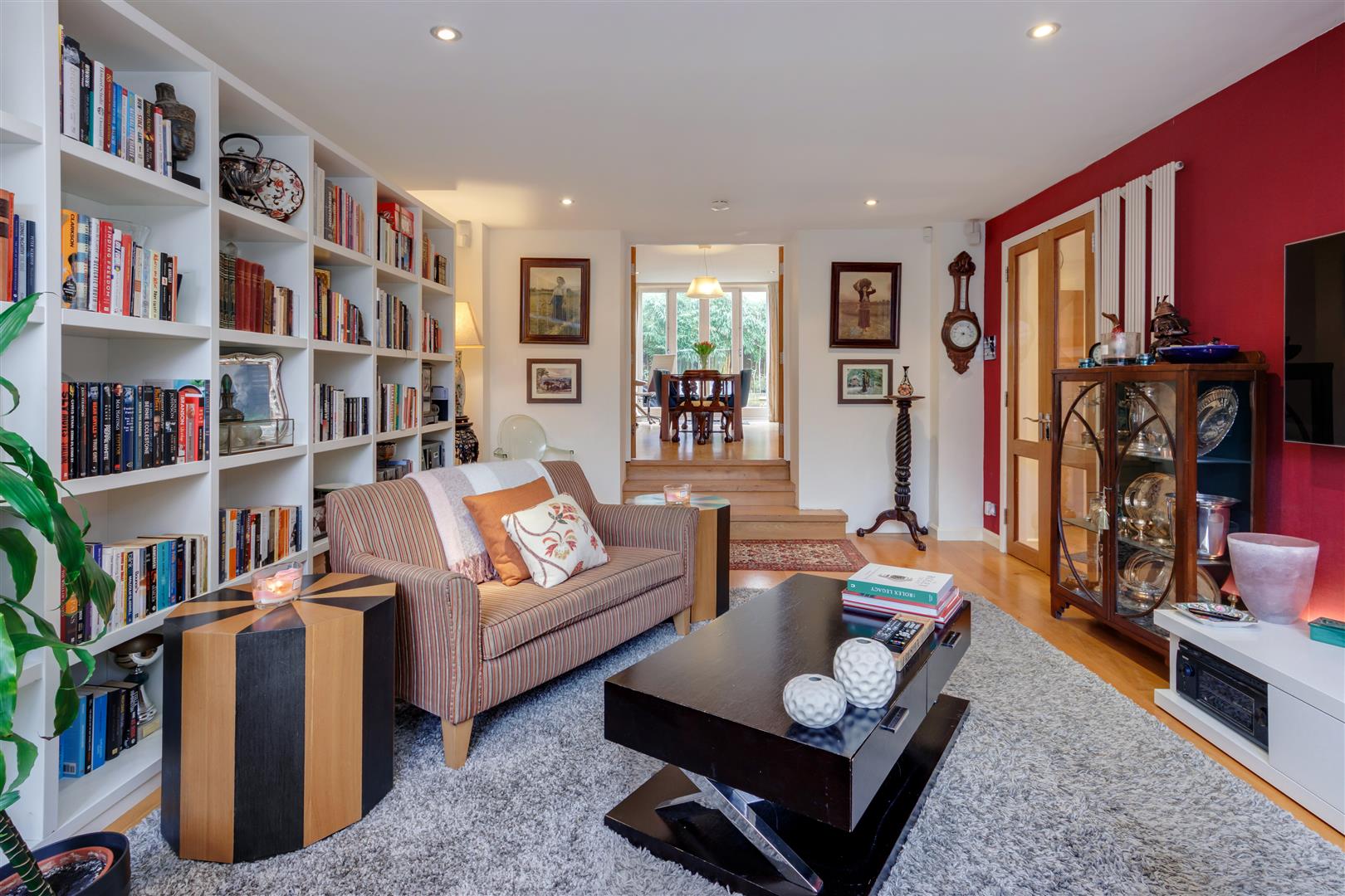 vaBZLH_0UUSYI35A8rpGhg